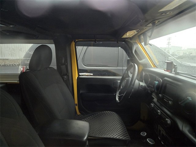 Used 2020 Jeep Wrangler Sport image 3