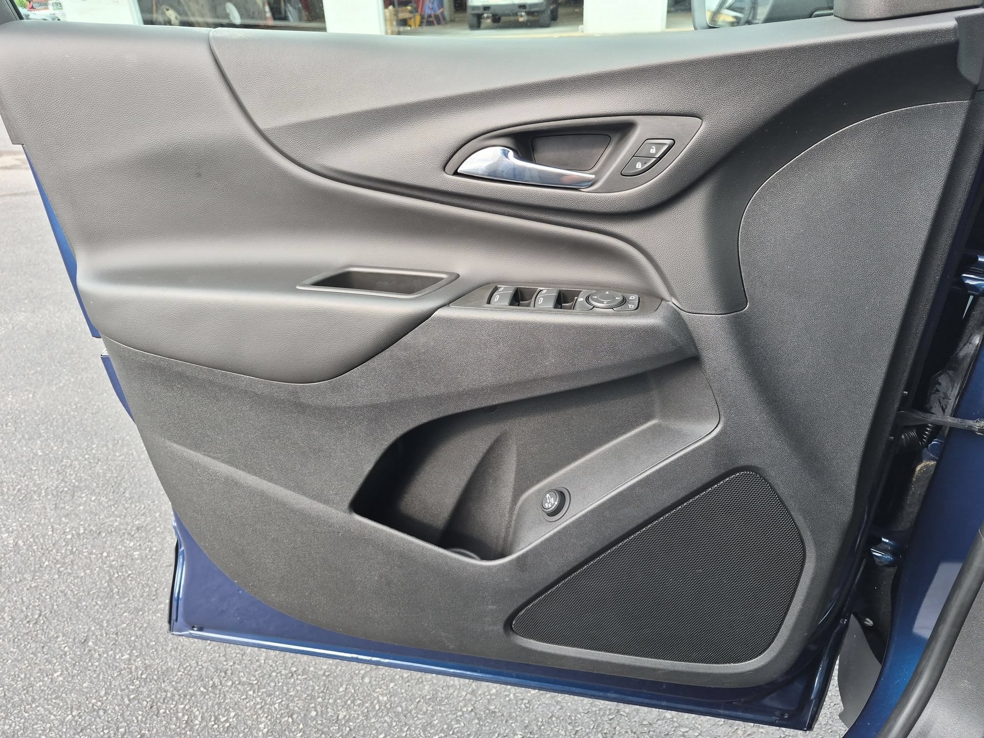 Certified 2022 Chevrolet Equinox LT AWD/4WD image 22