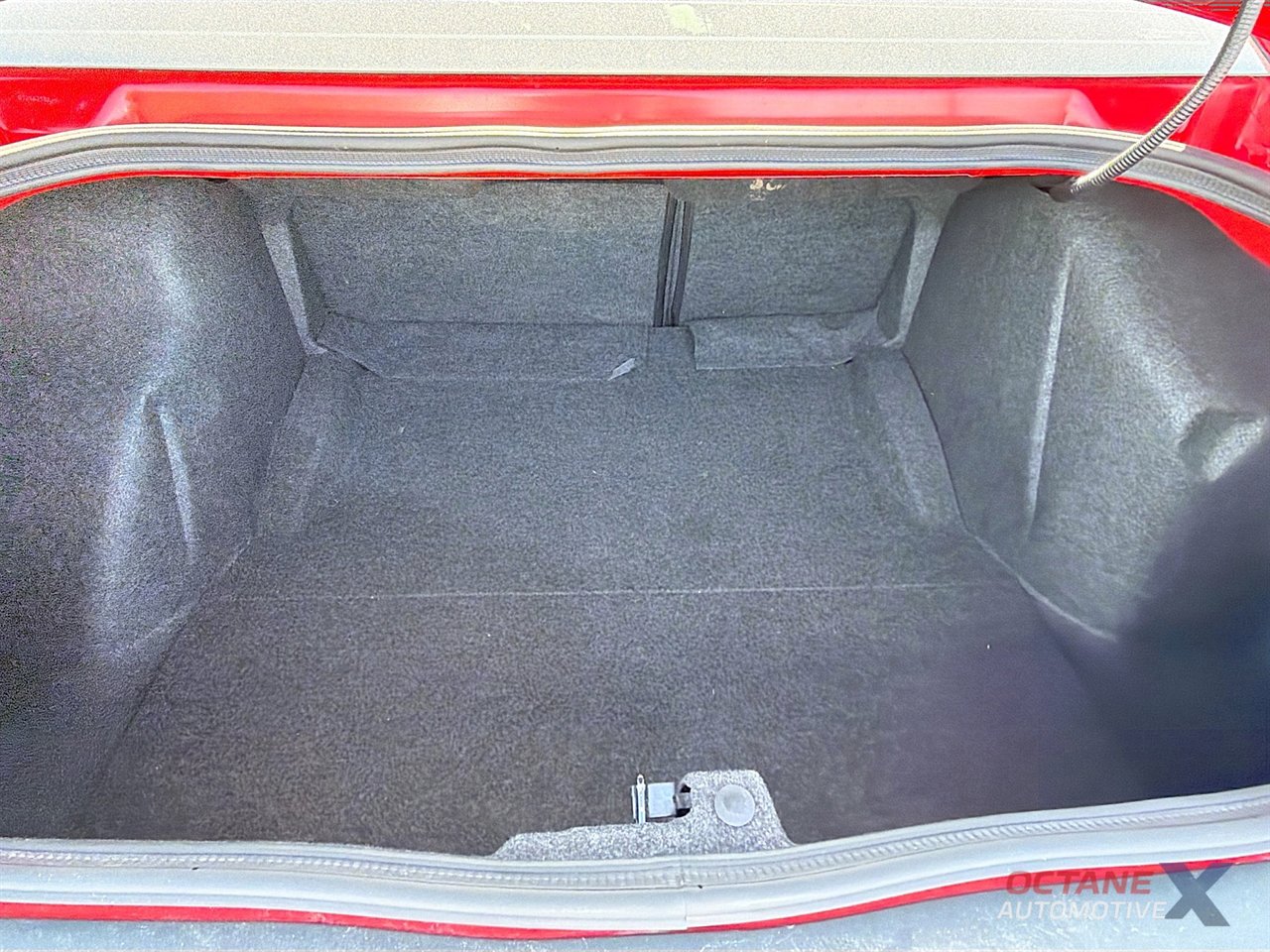 Used 2016 Dodge Challenger SRT Hellcat image 27