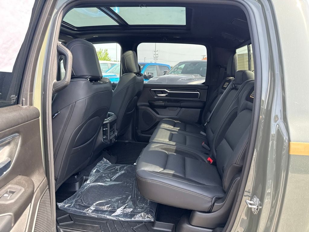 New 2026 RAM 1500 Big Horn AWD/4WD image 22