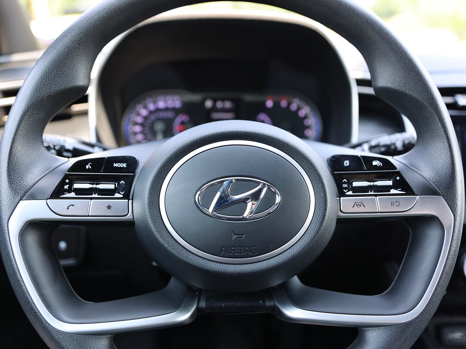 Certified 2022 Hyundai Santa Cruz SEL AWD/4WD image 33