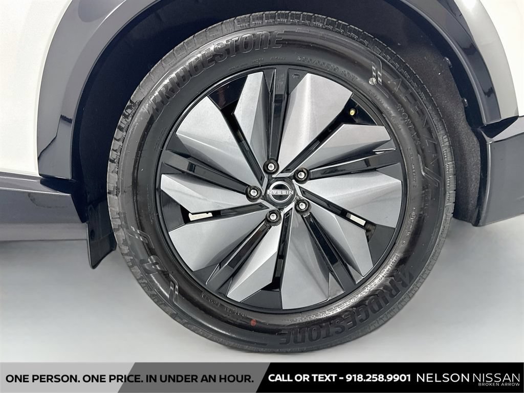 Certified 2024 Nissan Ariya FWD image 31