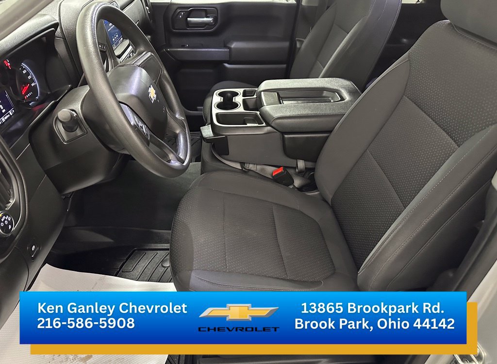 Certified 2022 Chevrolet Silverado 2500 Custom w/ Custom Value Package AWD/4WD image 12