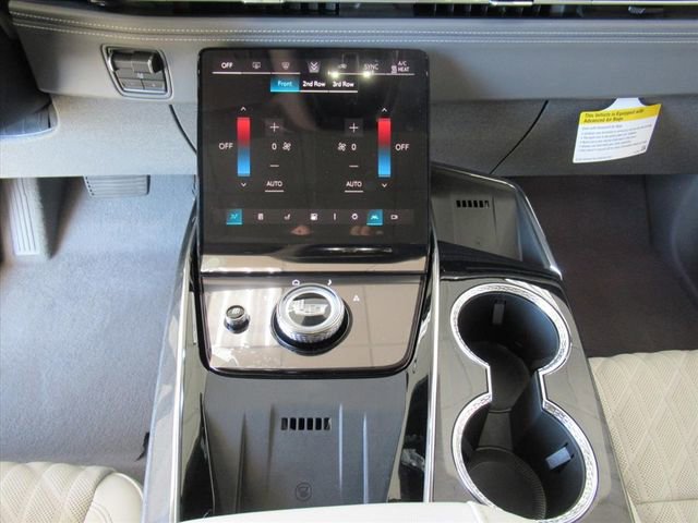 New 2026 Cadillac Escalade IQ Sport 1 w/ LPO, ONYX Package image 19