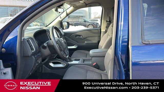 Certified 2023 Nissan Frontier SV w/ SV Convenience Package image 9