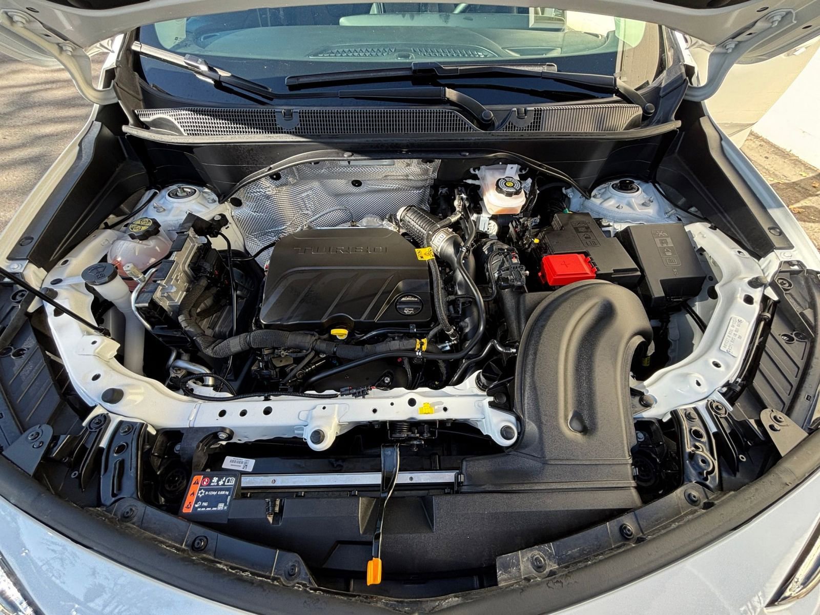 Used 2025 Buick Encore GX Preferred image 32