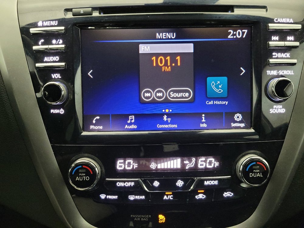Used 2023 Nissan Murano SV image 25
