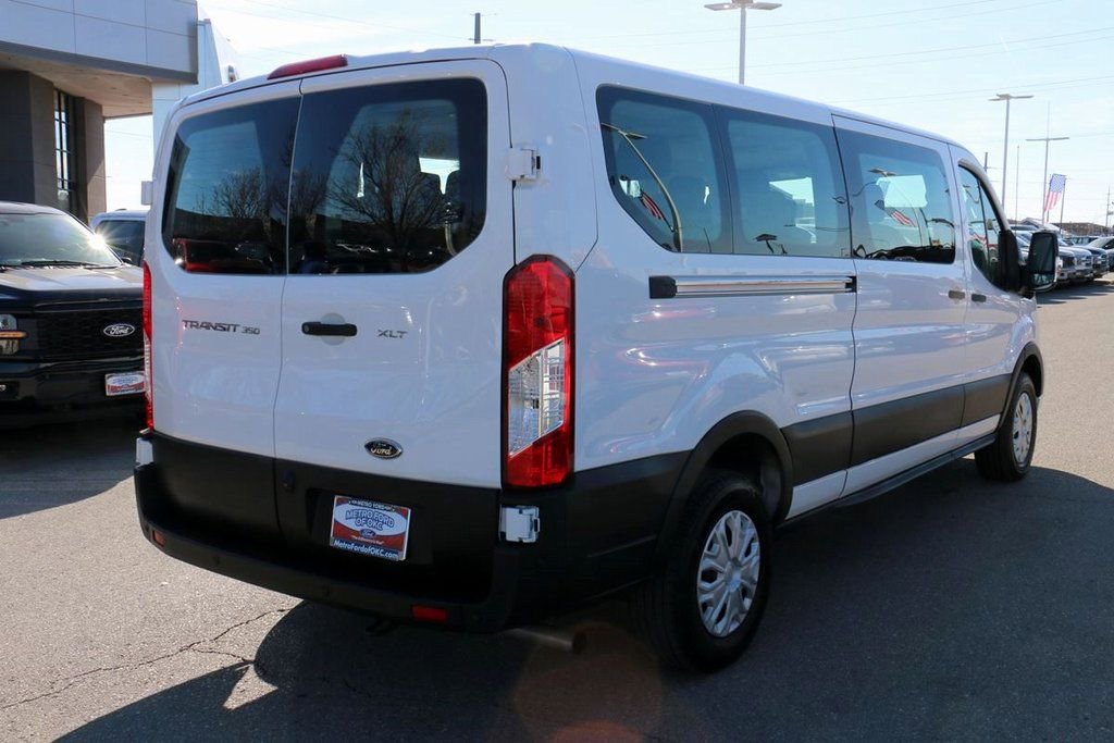 Used 2023 Ford Transit 350 XLT image 5