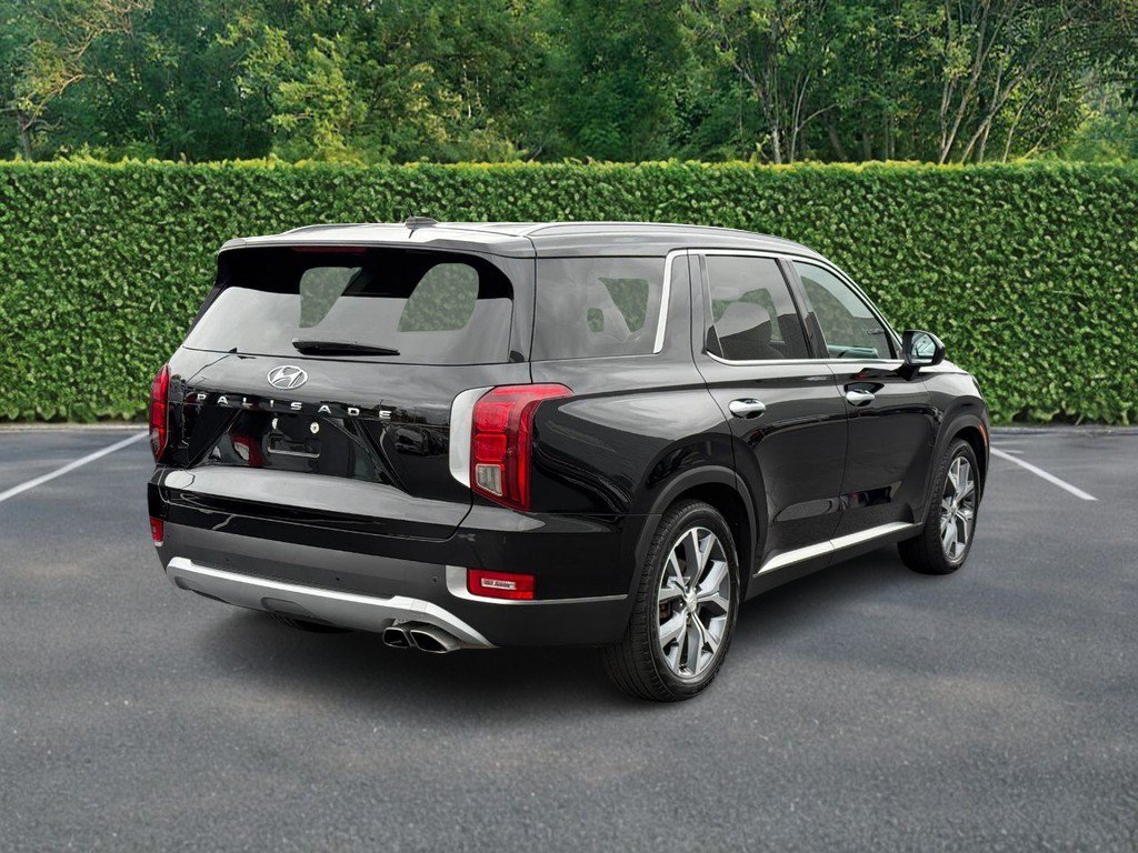 Used 2020 Hyundai Palisade SEL w/ Premium Package AWD/4WD image 3