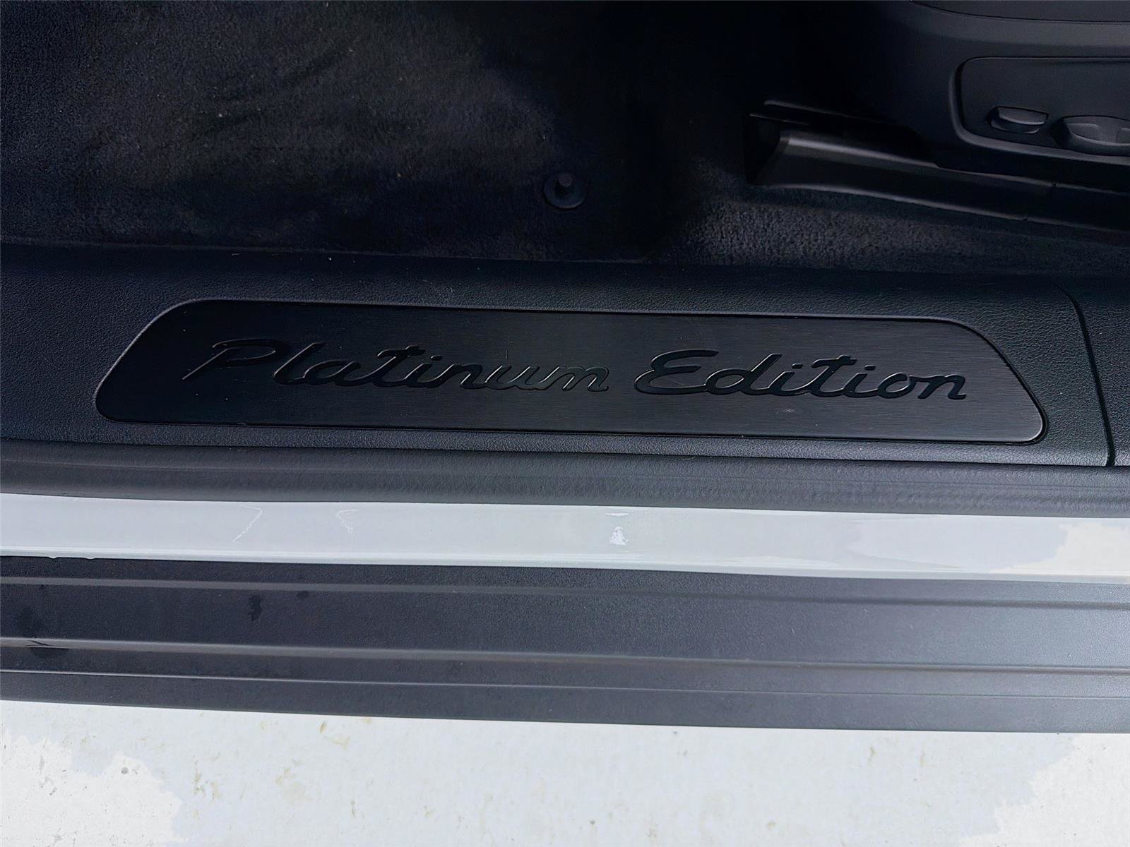 Certified 2023 Porsche Panamera Platinum Edition RWD image 10