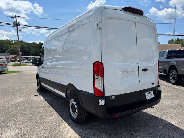 New 2025 Ford Transit 250 148 Medium Roof image 8