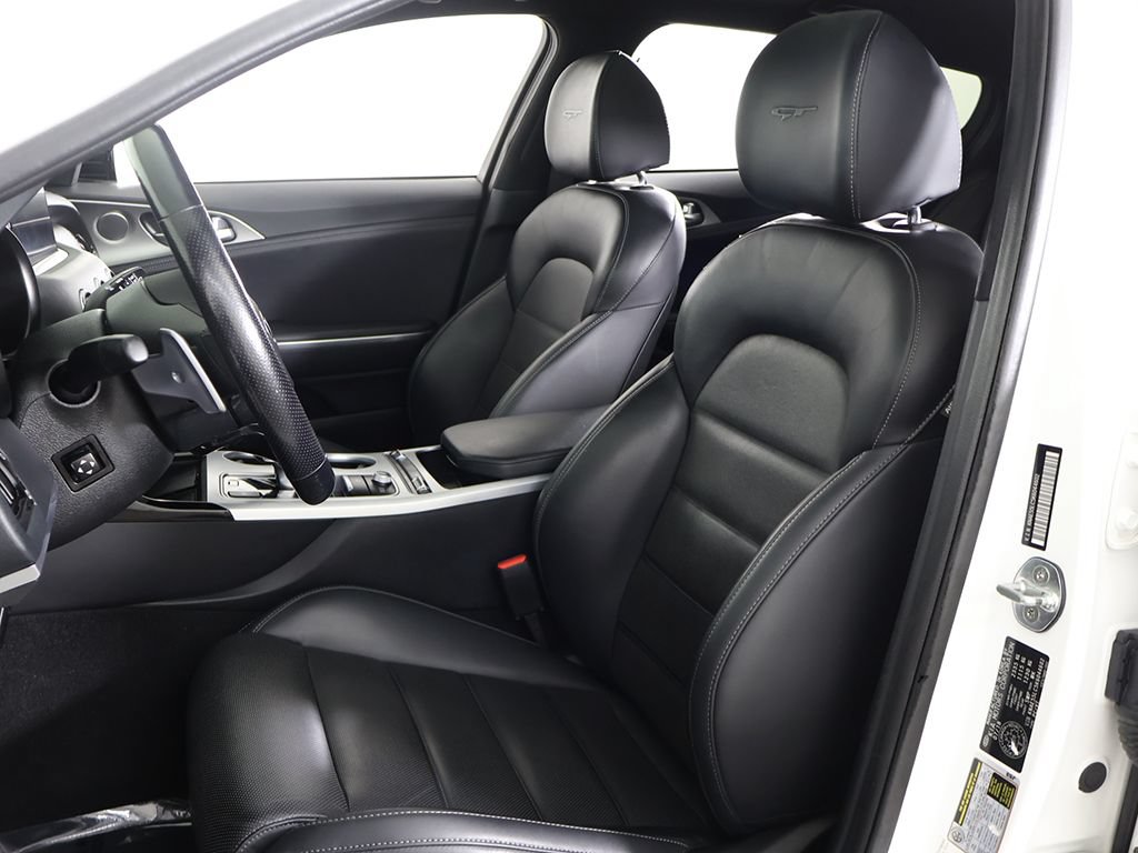 Used 2019 Kia Stinger GT2 AWD/4WD image 36