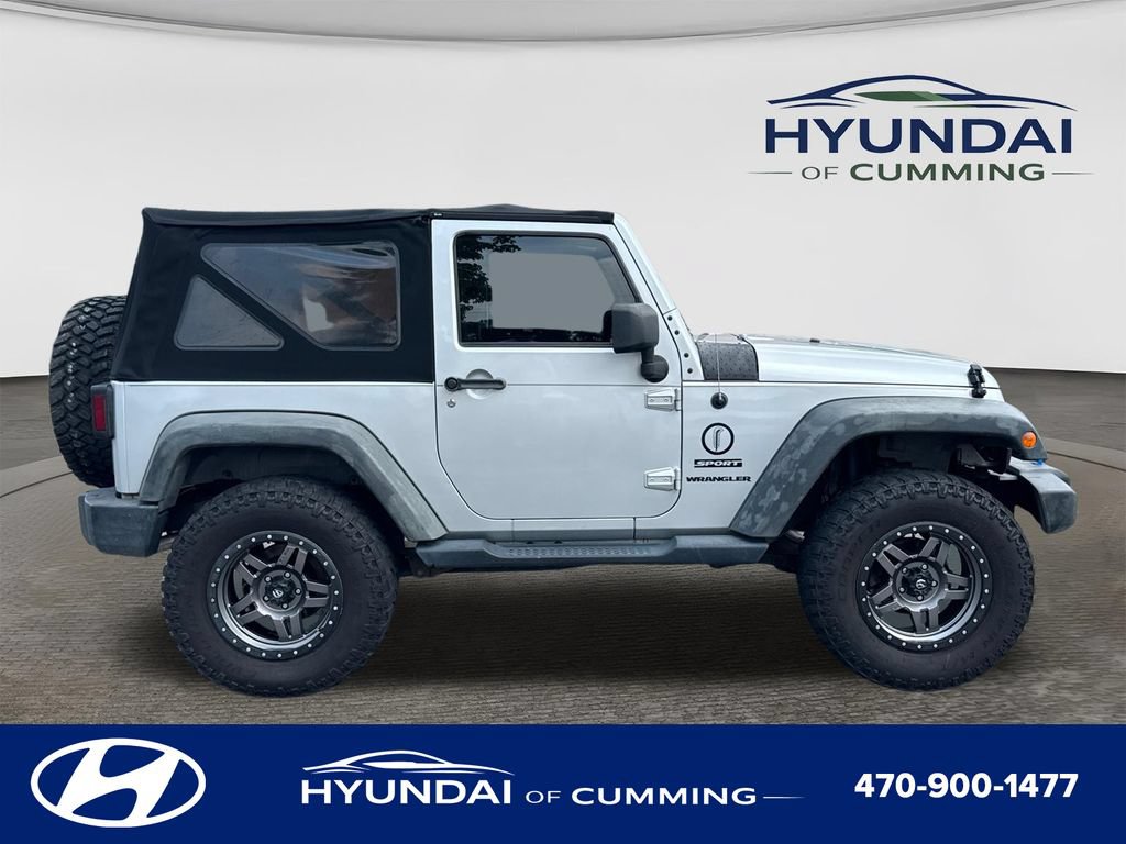 Used 2012 Jeep Wrangler Sport AWD/4WD image 9