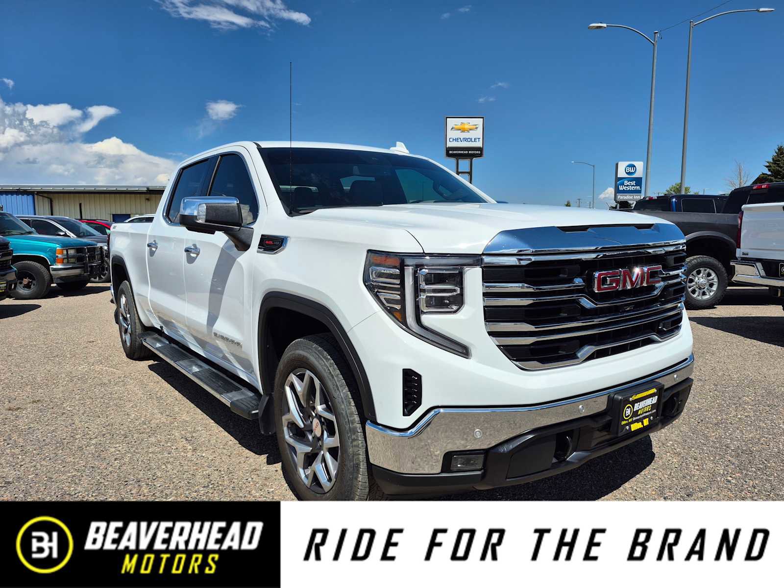 Used 2023 GMC Sierra 1500 SLT w/ SLT Premium Plus Package