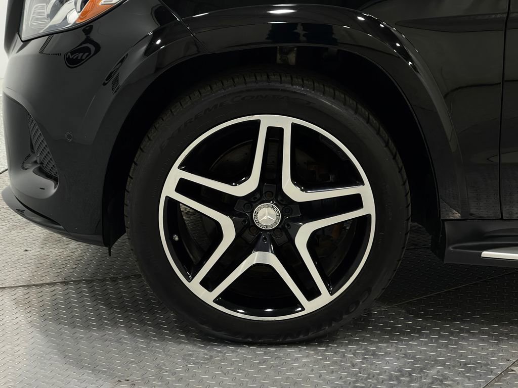 Used 2017 Mercedes-Benz GLS 550 4MATIC image 39