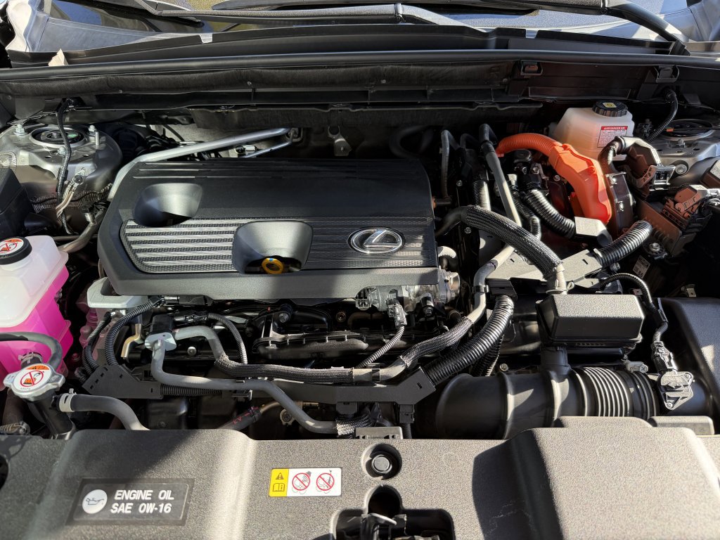 Used 2024 Lexus NX 350h AWD image 46