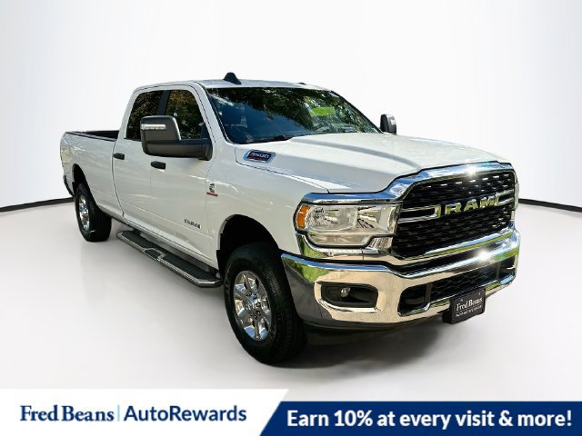 Used 2024 RAM 3500 Big Horn AWD/4WD image 1