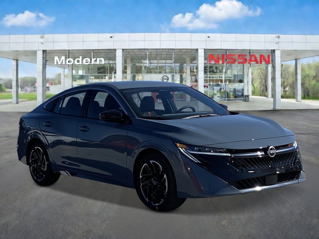 New 2026 Nissan Sentra SR FWD image 4