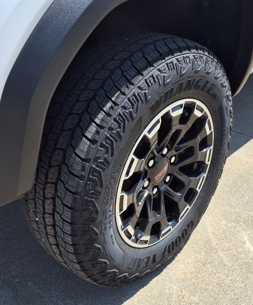 New 2026 GMC Canyon AT4 AWD/4WD image 20