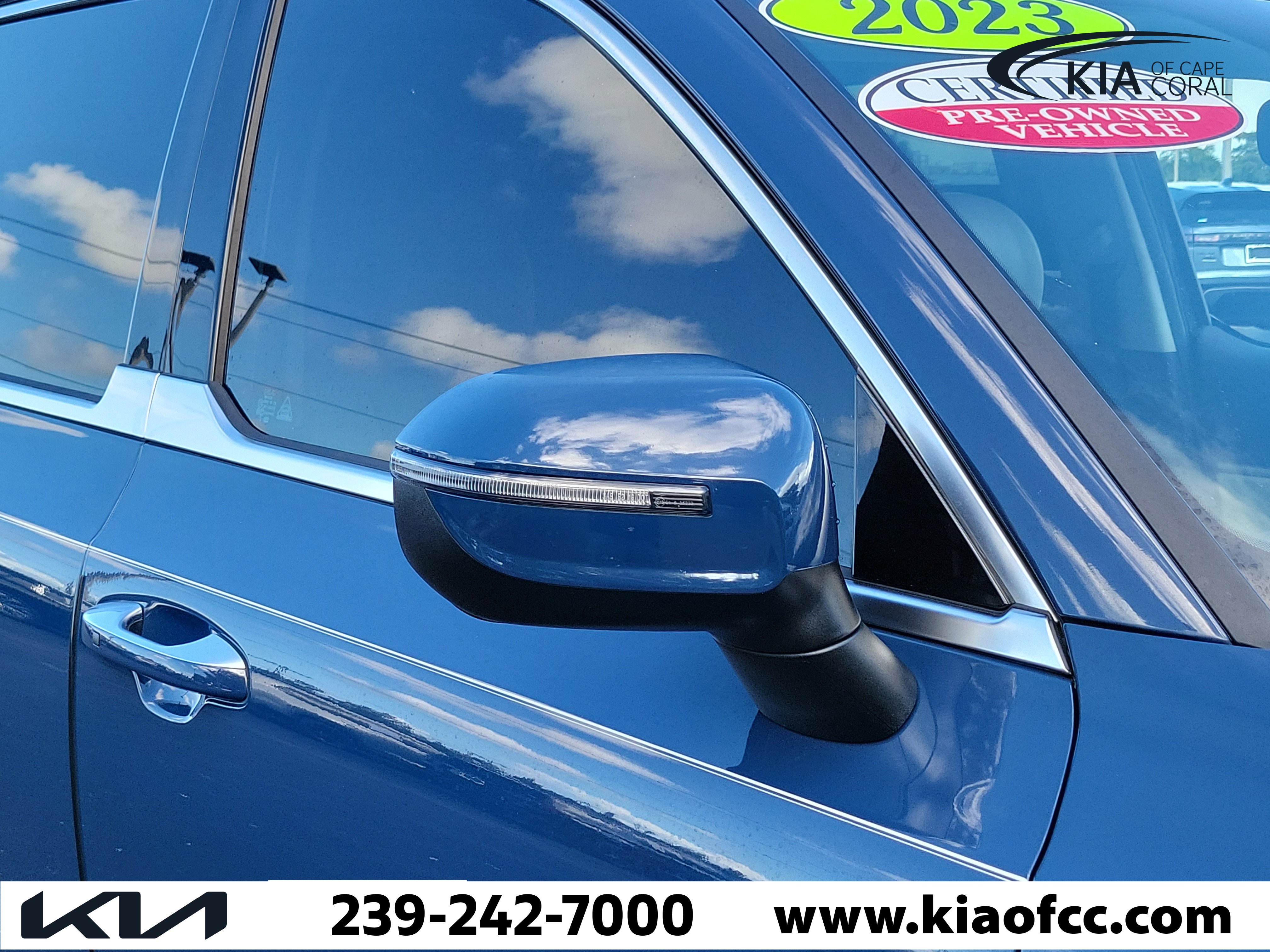 Used 2023 Kia Telluride S image 8