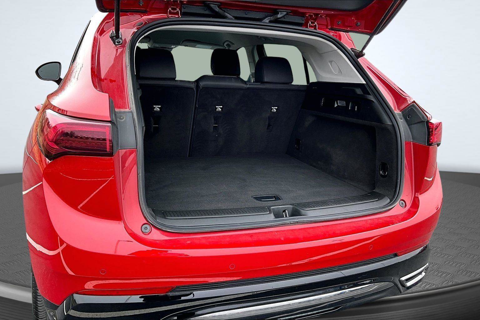 Certified 2025 Buick Envision Sport Touring image 4
