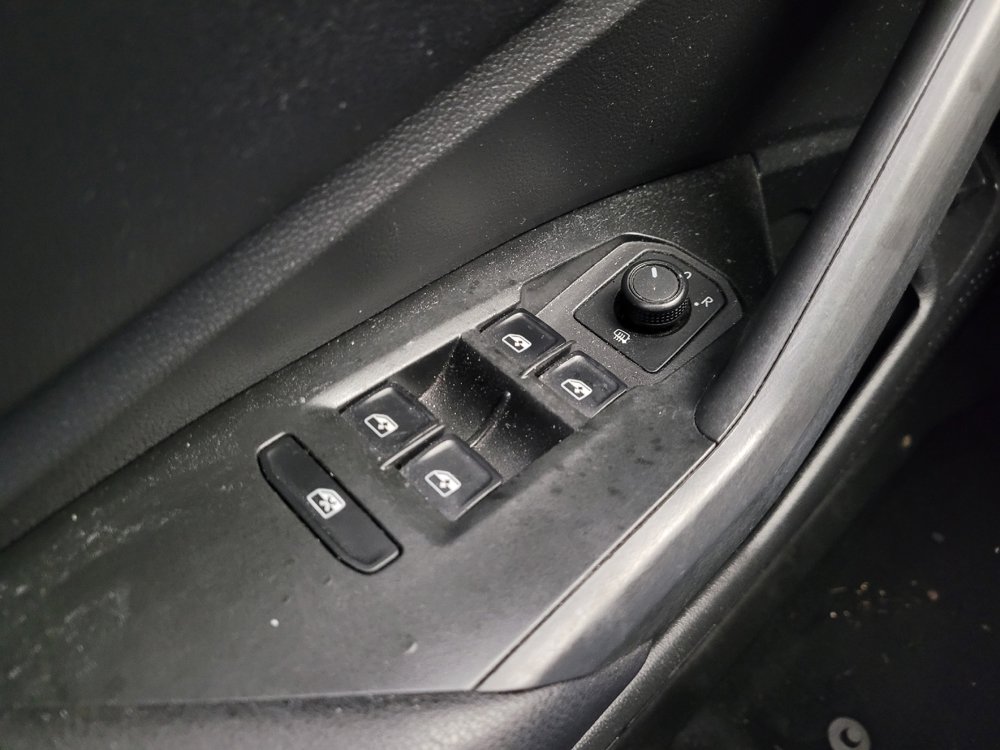 Used 2019 Volkswagen Jetta S w/ Driver Assistance Package FWD image 27