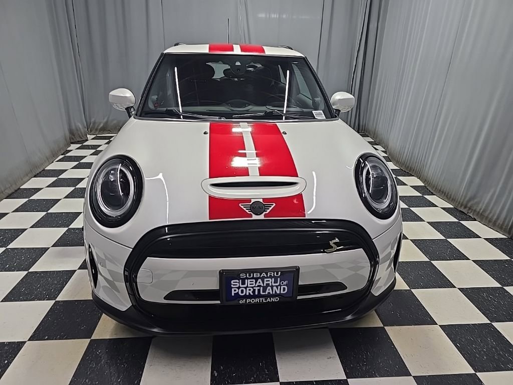 Used 2024 MINI Cooper SE image 2
