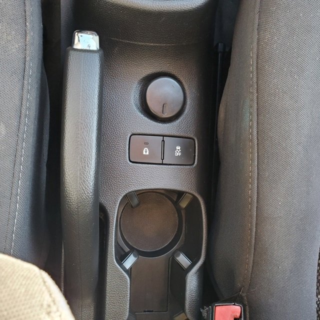 Used 2013 Chevrolet Sonic LT image 26