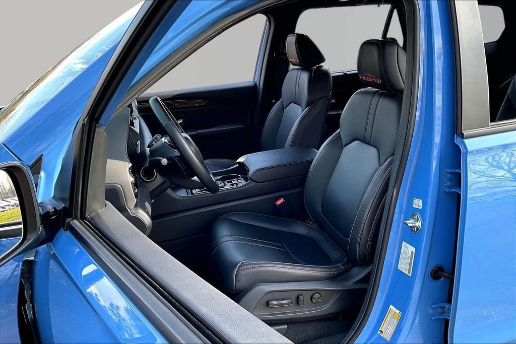 Used 2024 Honda Pilot TrailSport image 17