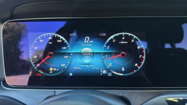 Used 2022 Mercedes-Benz E 350 Sedan image 16