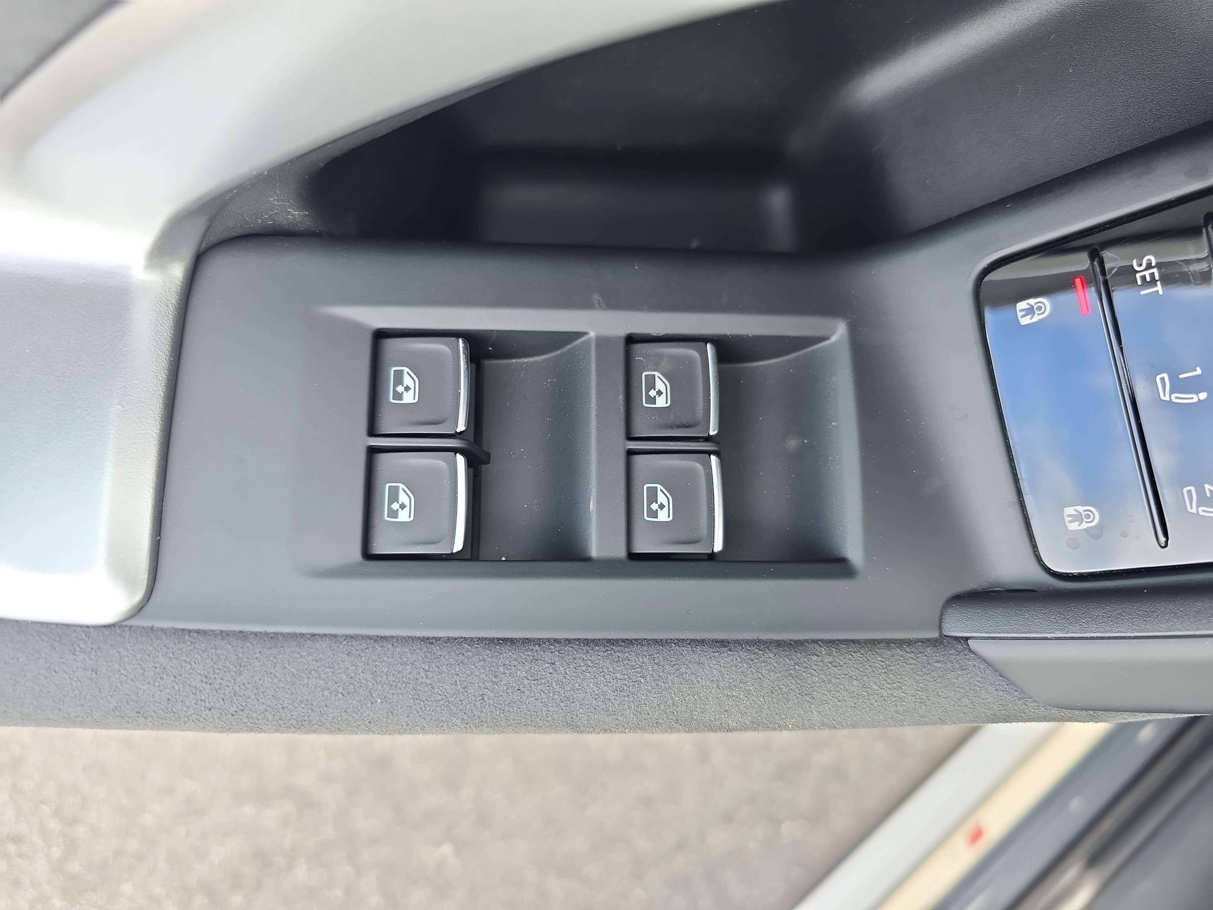 New 2026 Audi SQ5 Premium Plus image 26