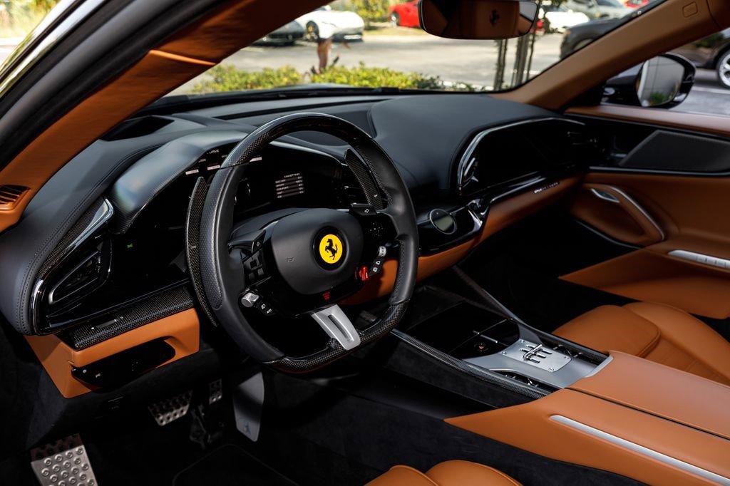 Used 2024 Ferrari Purosangue AWD/4WD image 32