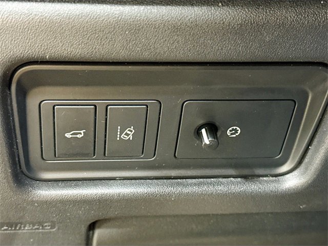 Used 2018 Land Rover Discovery Sport HSE image 12