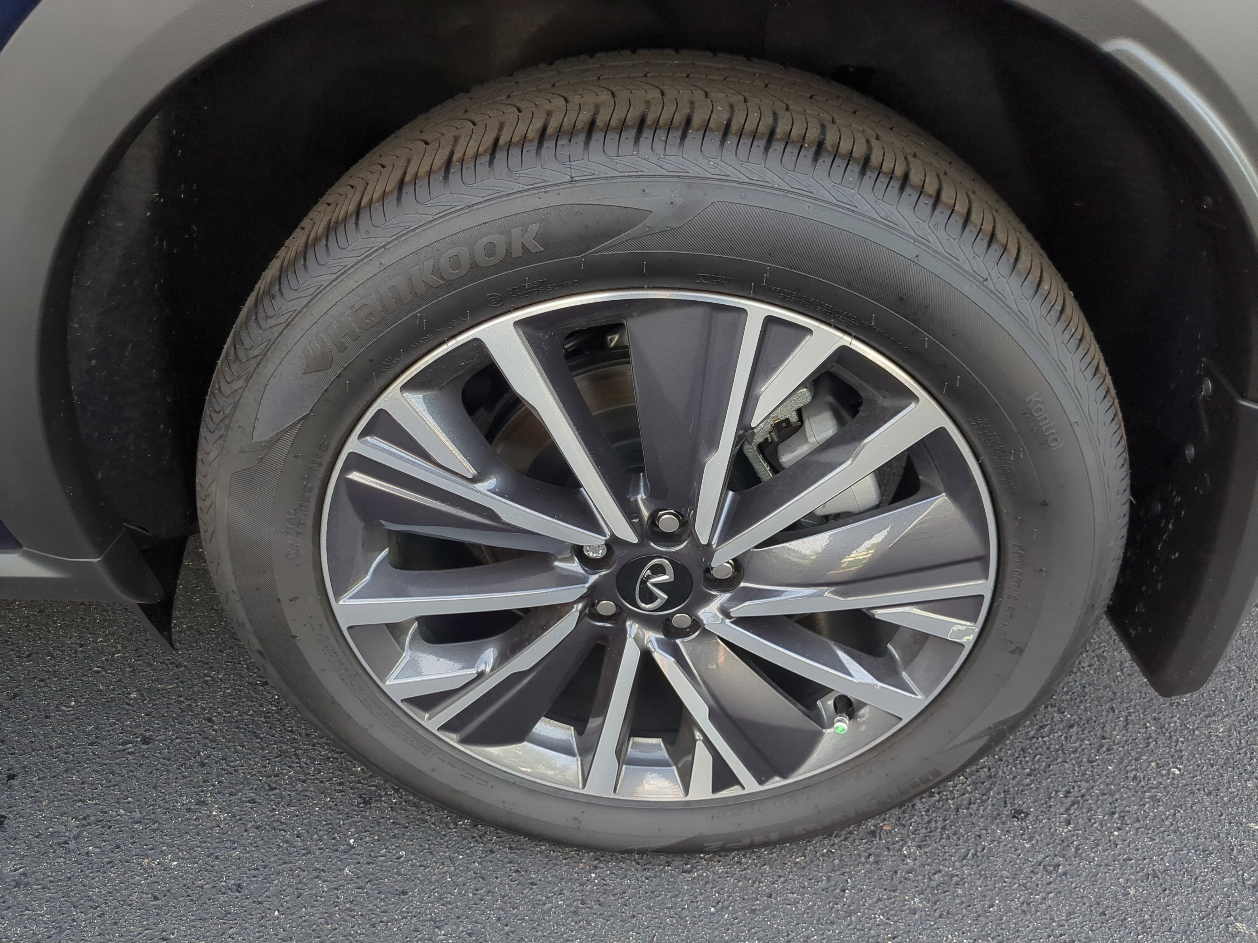 New 2026 INFINITI QX60 Luxe w/ Cargo Package image 37