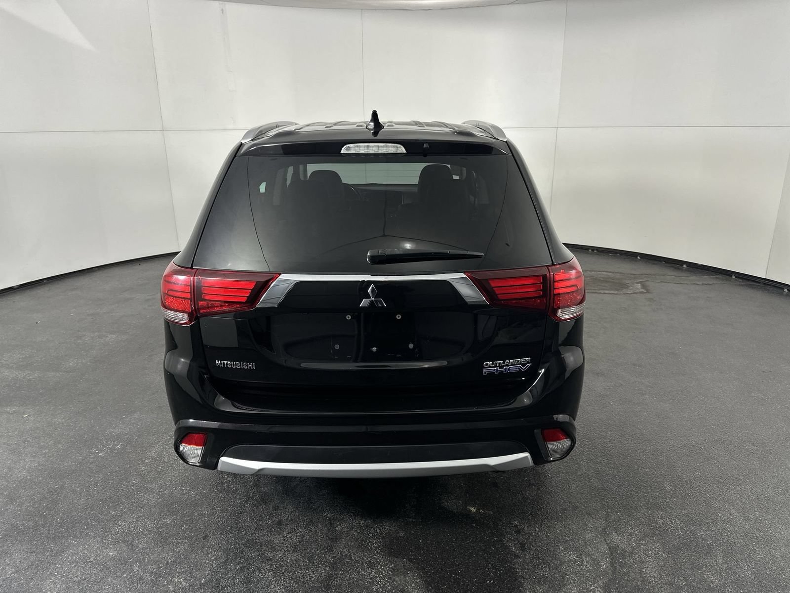 Used 2018 Mitsubishi Outlander SEL AWD/4WD image 7