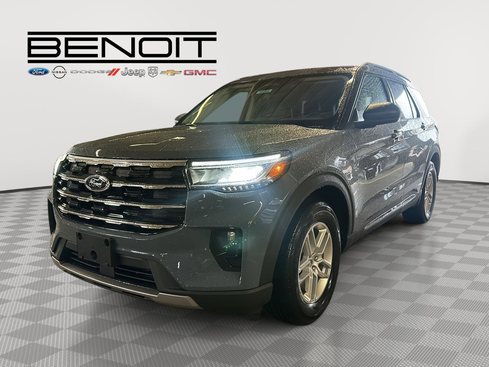 New 2025 Ford Explorer Active w/ Active Comfort Package