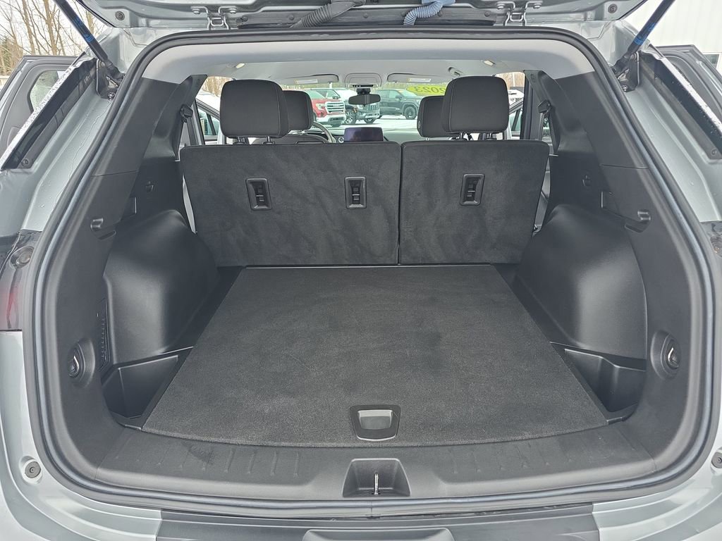 Used 2023 Chevrolet Blazer LT w/ Driver Confidence Package image 12