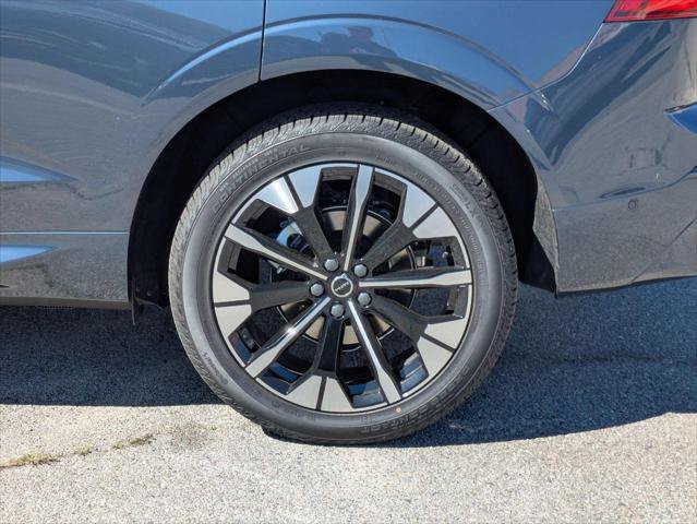 New 2026 Volvo XC90 B6 Core AWD/4WD image 6