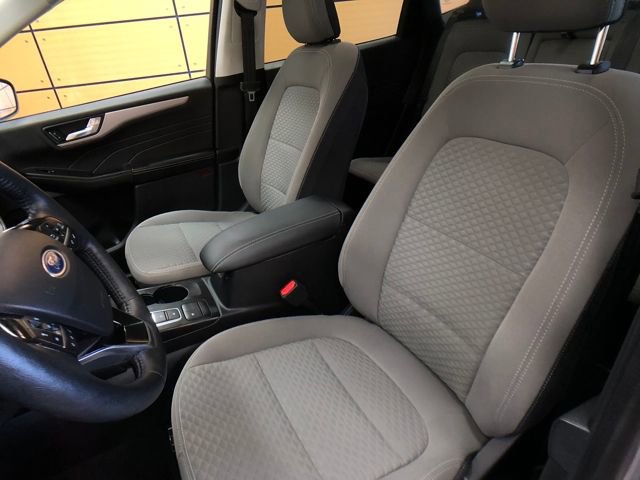 Certified 2021 Ford Escape SE w/ SE Sport Appearance Package image 10