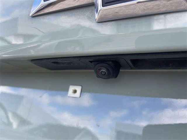 Used 2024 Chevrolet Trax RS w/ Sunroof Package image 8