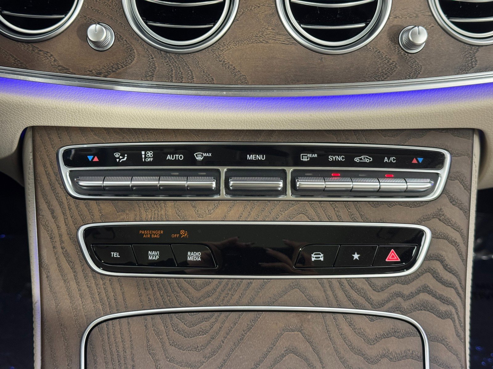 Used 2022 Mercedes-Benz E 450 4MATIC All-Terrain Wagon image 33
