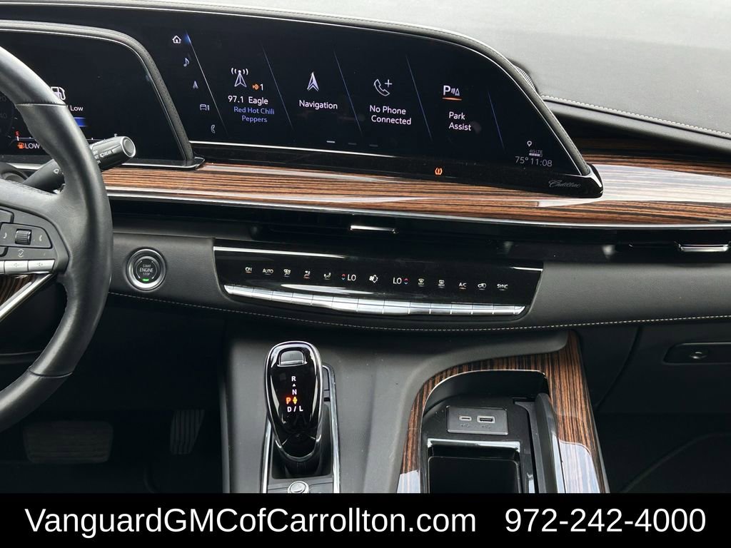 Used 2024 Cadillac Escalade ESV Luxury image 13
