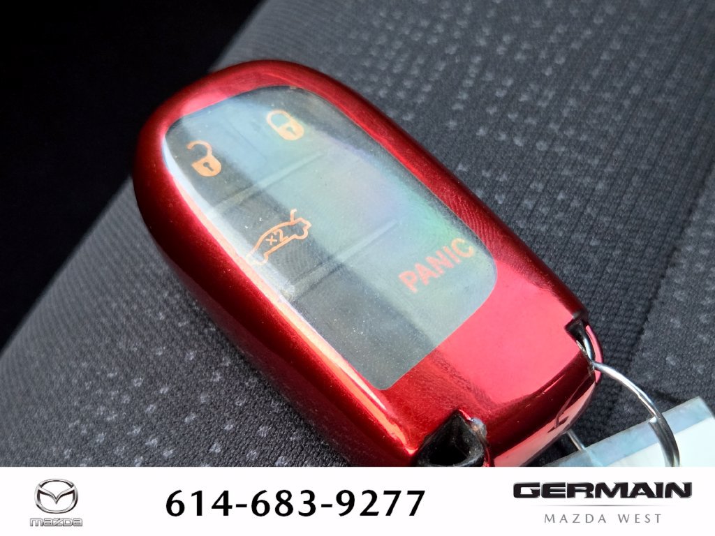 Used 2015 Chrysler 200 Limited w/ Convenience Group FWD image 34
