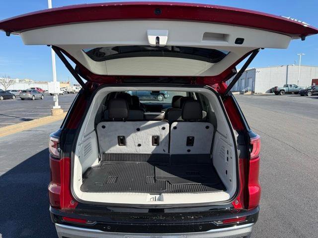 Used 2024 GMC Acadia Denali w/ Super Cruise Package image 7