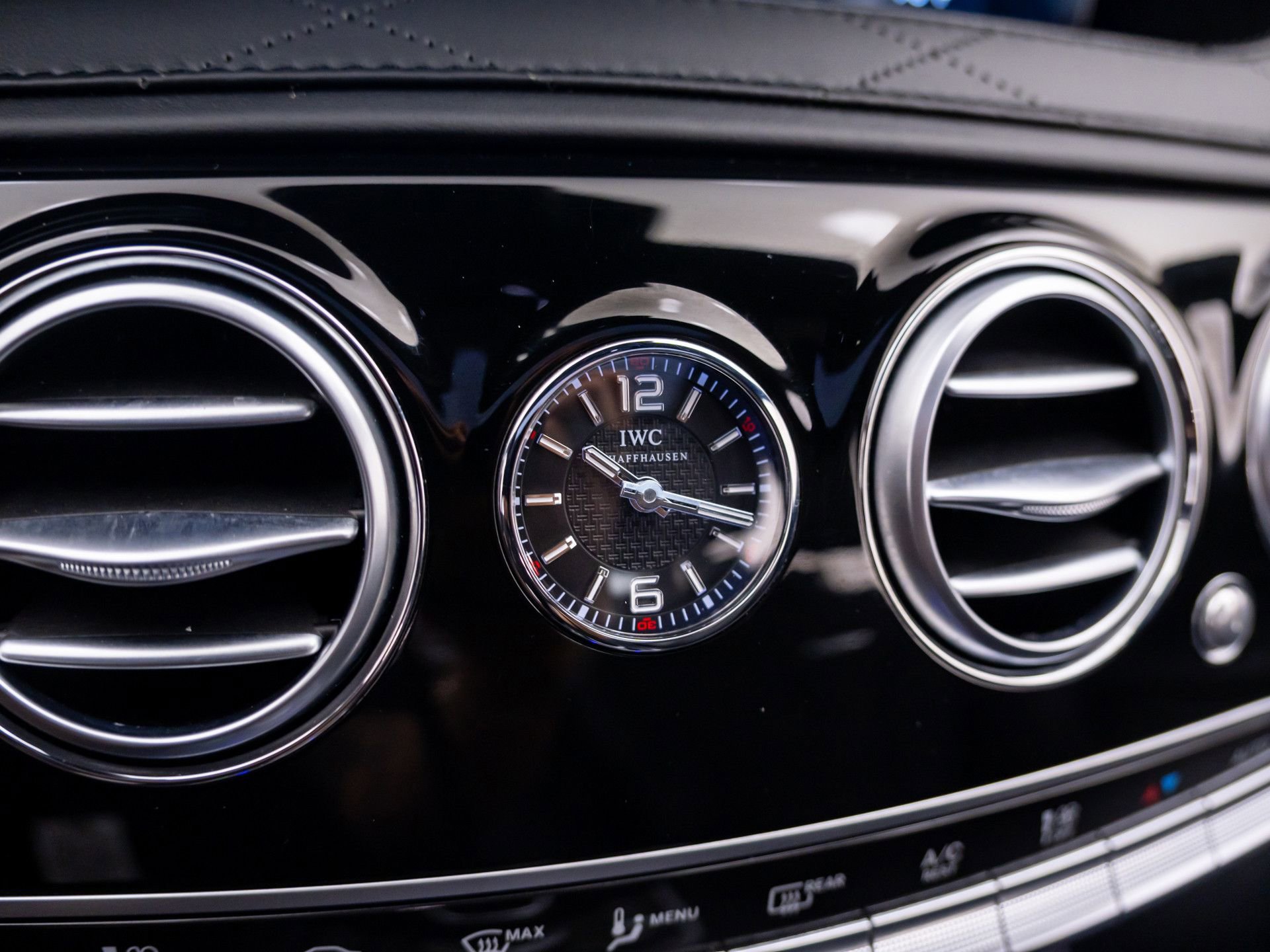 Used 2019 Mercedes-Benz S 63 AMG S 4MATIC Sedan image 36