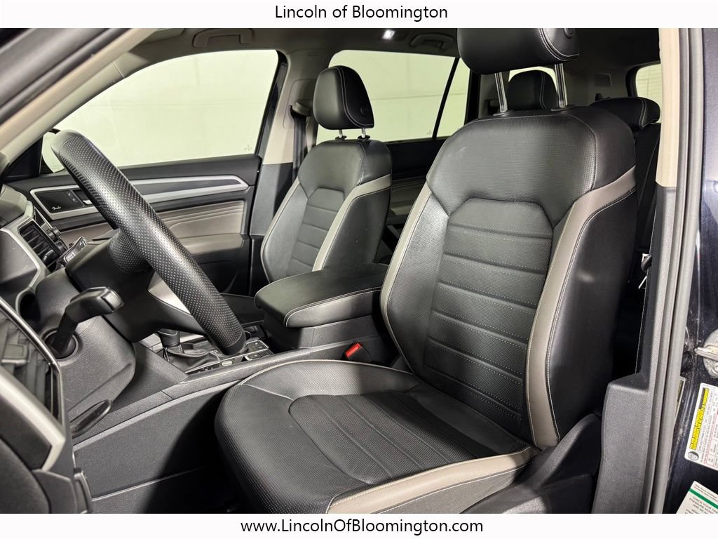 Used 2023 Volkswagen Atlas SEL Premium AWD/4WD image 16