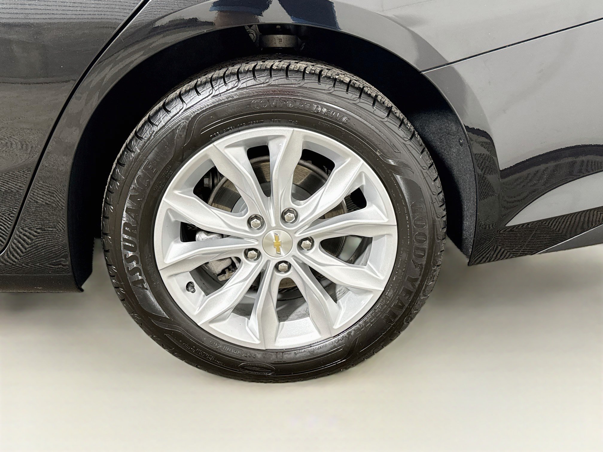Used 2025 Chevrolet Malibu LT FWD image 29
