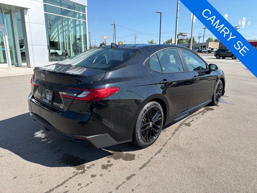 Used 2025 Toyota Camry SE FWD image 6