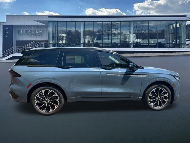 New 2026 Lincoln Nautilus Reserve AWD/4WD image 9