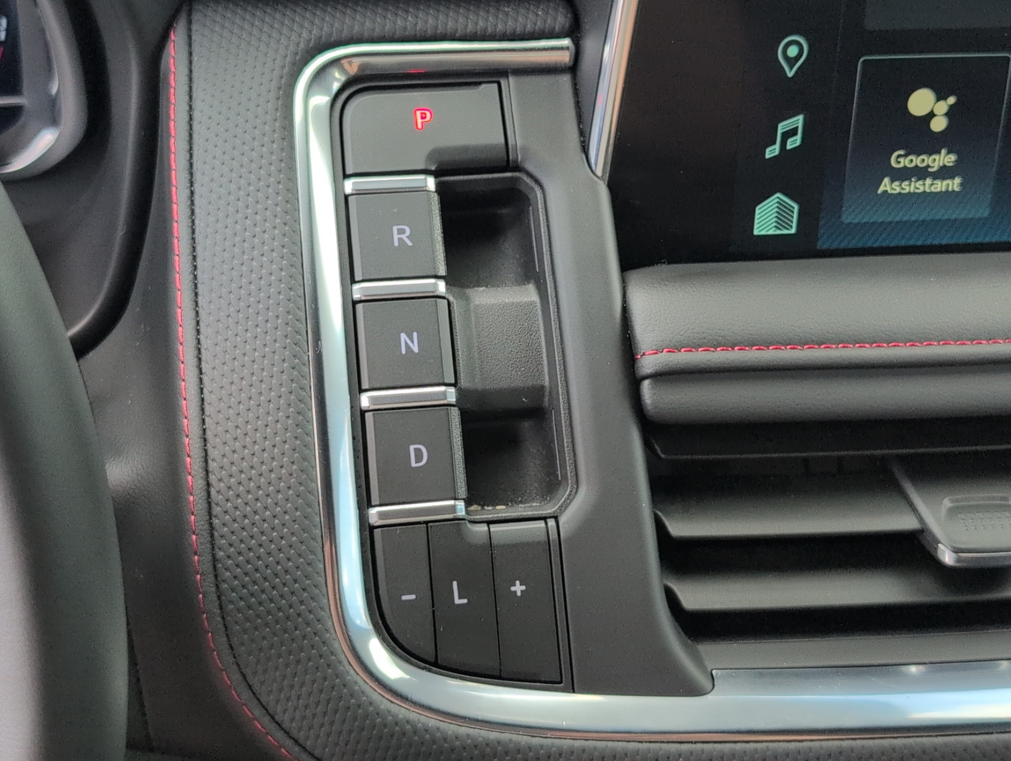 Used 2024 Chevrolet Tahoe RST RWD image 21